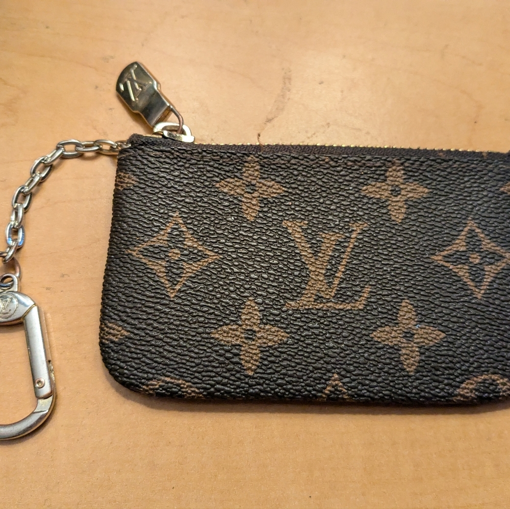 Louis Vuitton Paris coin purse